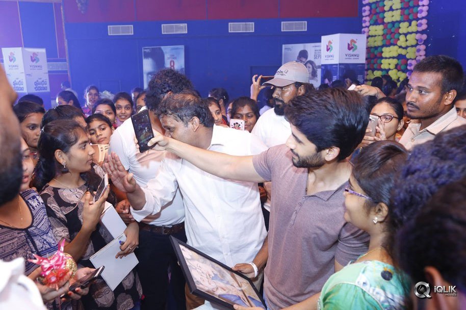 Yuddham-Sharanam-Team-at-Eluru-And-Bhimavaram-Colleges